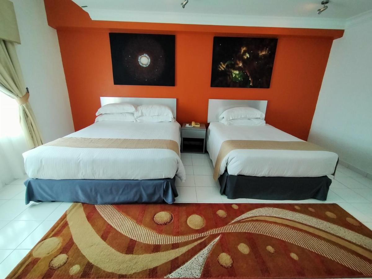 Klana Beach Resort Port Dickson Zewnętrze zdjęcie